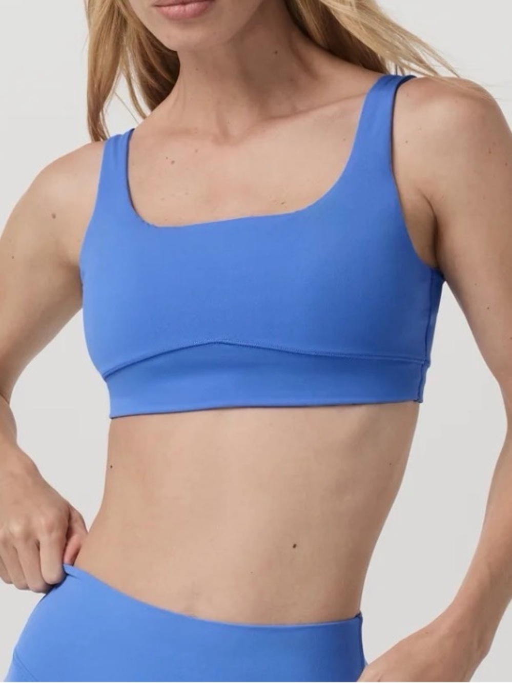 Vuori Square Neck Light Support Sports Bra - Riviera Blue